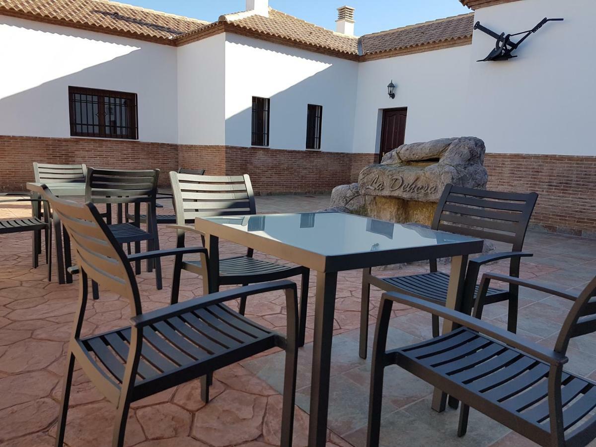Apartamentos Rurales La Dehesa Del Acebuche Хаэн Экстерьер фото