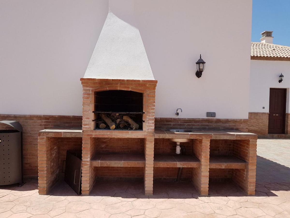Apartamentos Rurales La Dehesa Del Acebuche Хаэн Экстерьер фото